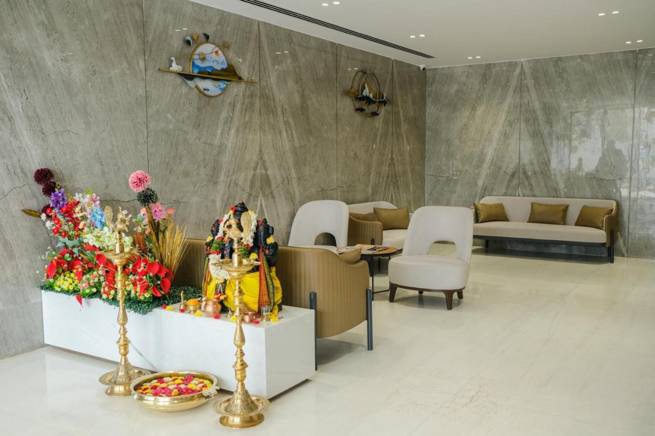 Hotel Tulips Grand Haidarábád Kültér fotó